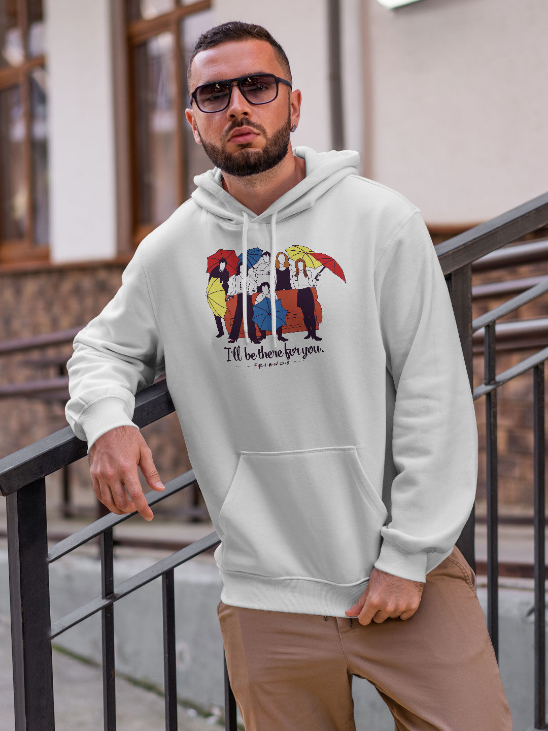 Friends graphic outlet hoodie