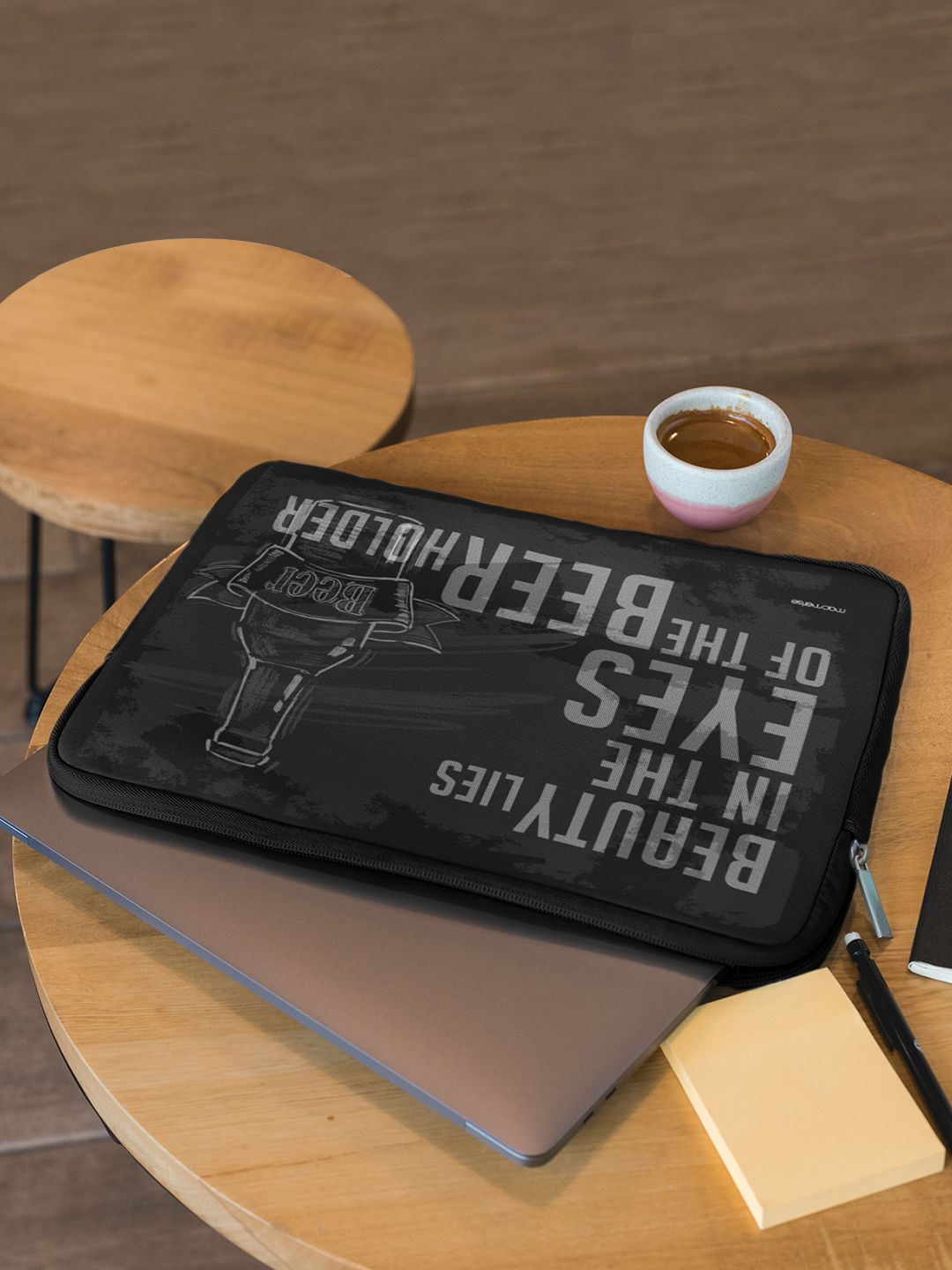 Beer Holder - Printed Laptop Sleeves (13 inch)