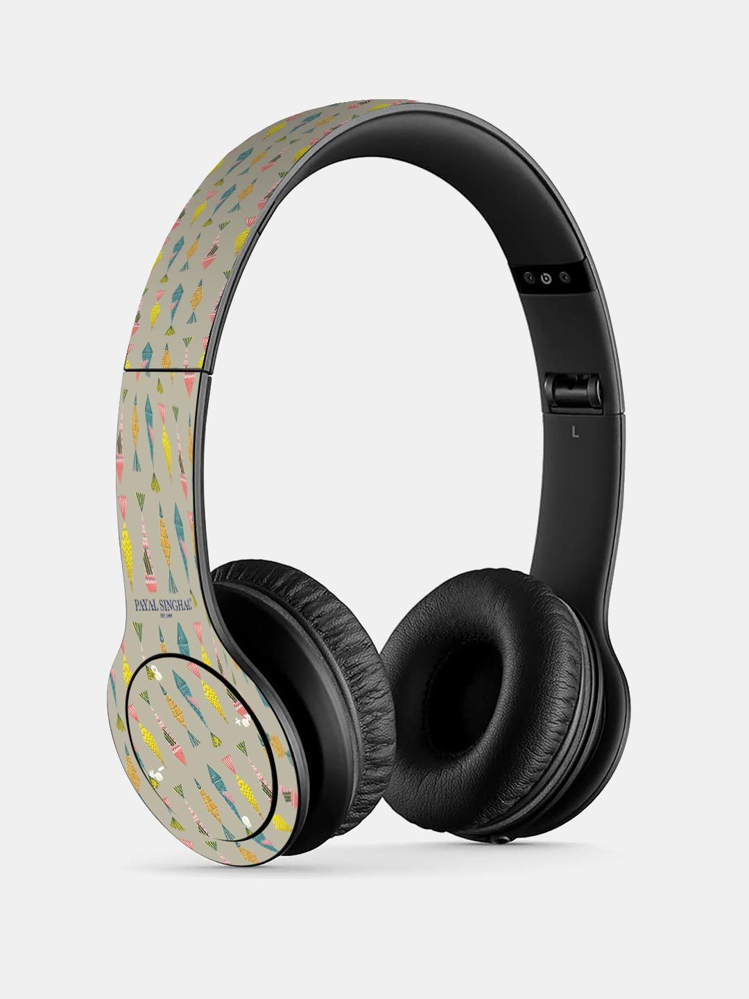 Buy Payal Singhal Colorful Fish - P47 Wireless On Ear Headphones Headphones Online